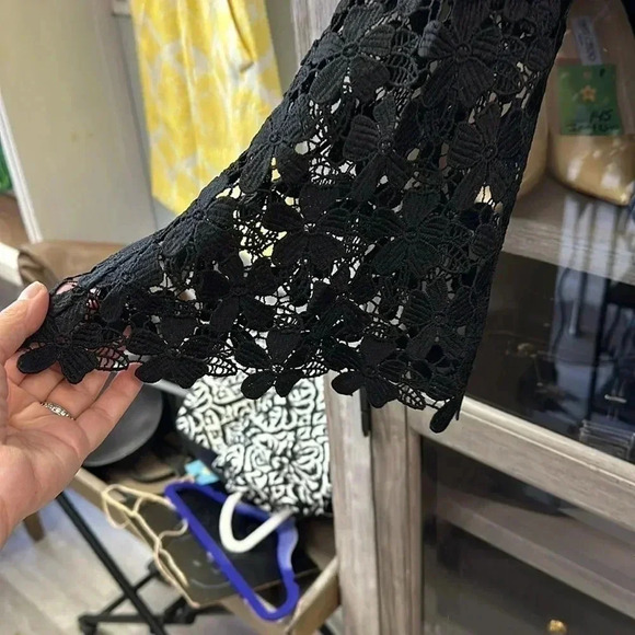 ANTHROPOLOGIE Delilah Lace Top Eri + Ali SIZE XS - Picture 5 of 8